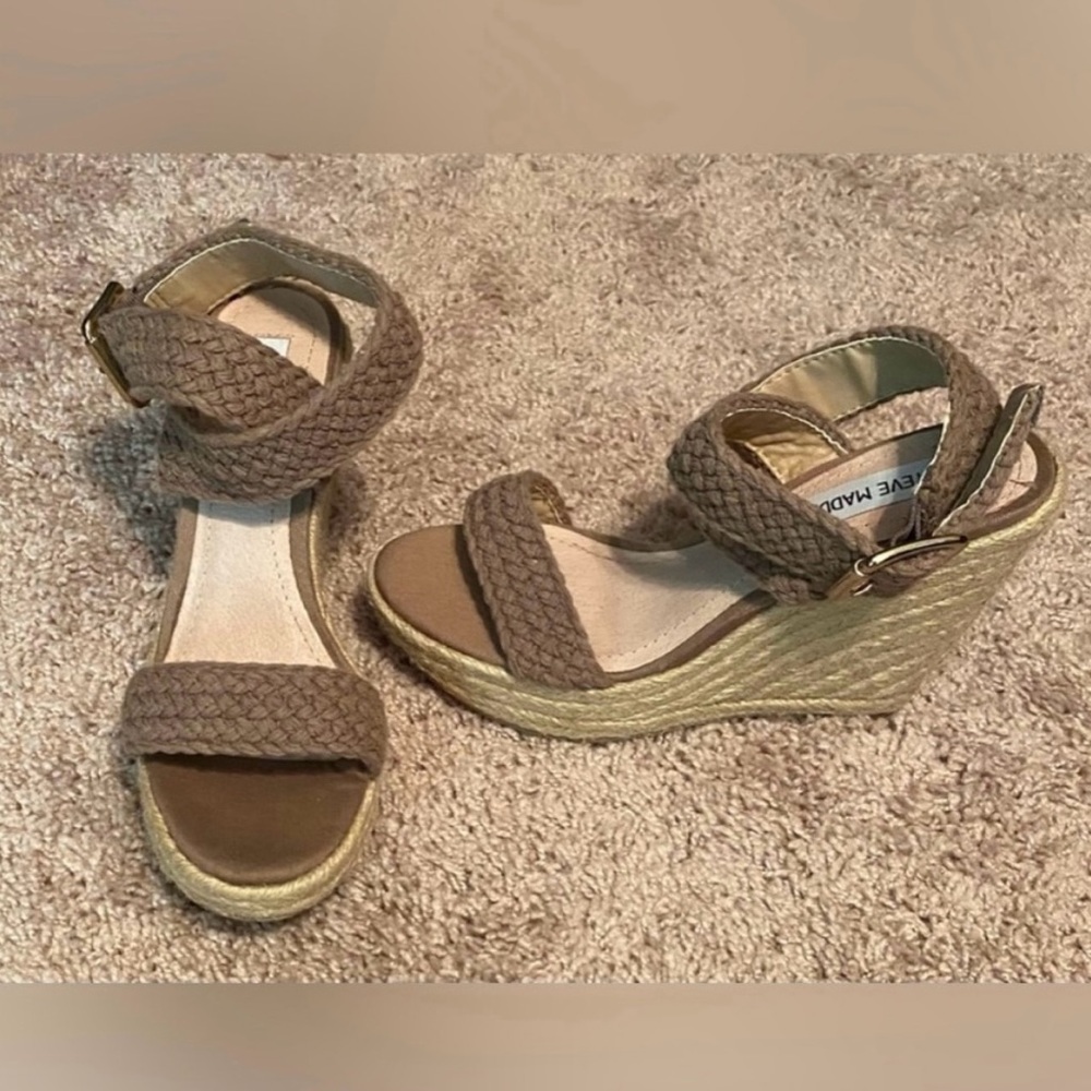 Steve Madden Brown Wedge Sandals with Ankle Strap